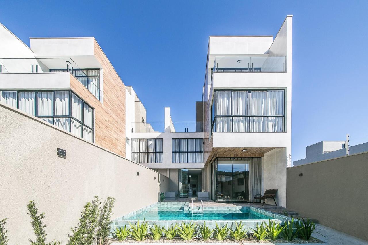 Casa Requinte, 4 Suites , Piscina II Balneário Camboriú エクステリア 写真