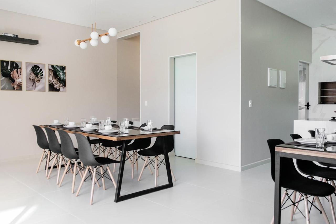 Casa Requinte, 4 Suites , Piscina II Balneário Camboriú エクステリア 写真
