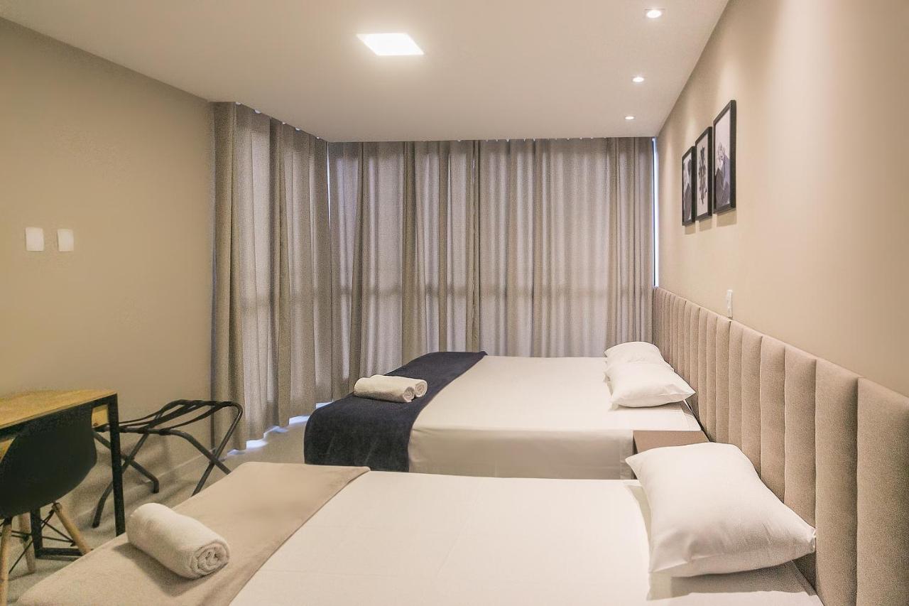 Casa Requinte, 4 Suites , Piscina II Balneário Camboriú エクステリア 写真
